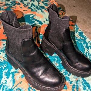 Madden Girl Lug boots, sz 6.5